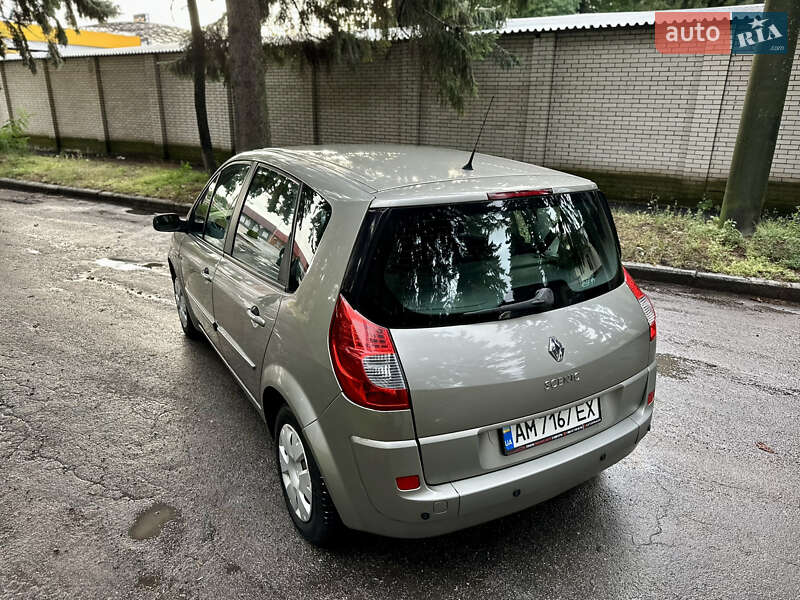 Минивэн Renault Scenic 2007 в Виннице