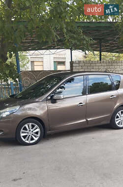 Минивэн Renault Scenic 2010 в Запорожье