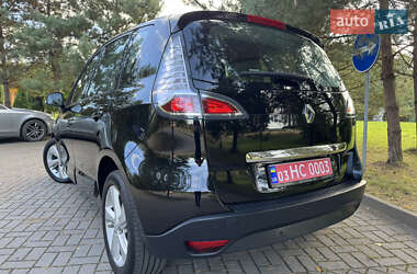 Минивэн Renault Scenic 2013 в 