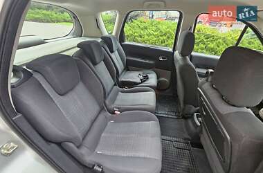 Минивэн Renault Scenic 2007 в 