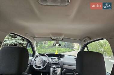 Минивэн Renault Scenic 2007 в 