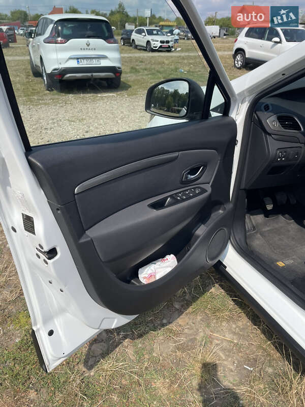 Минивэн Renault Scenic 2013 в Калуше