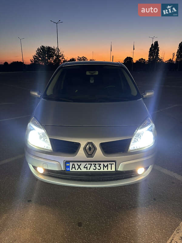 Минивэн Renault Scenic 2007 в Харькове