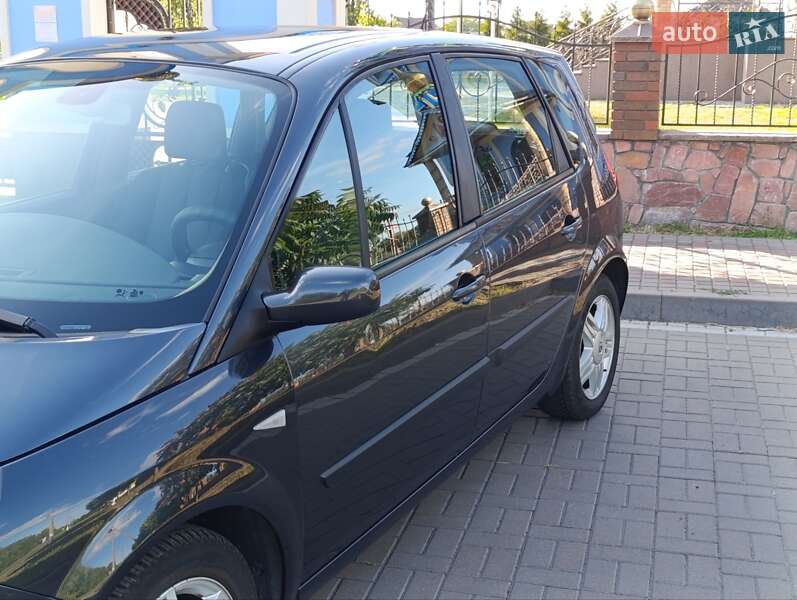 Минивэн Renault Scenic 2008 в Киеве