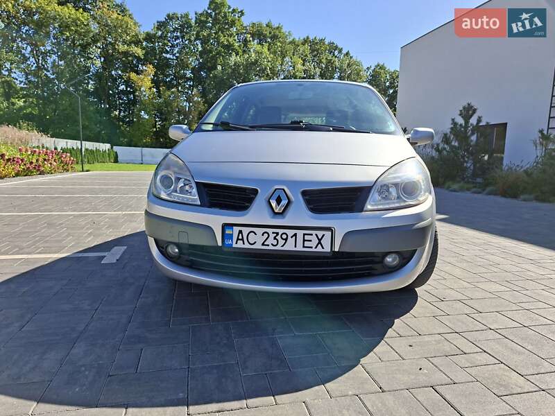 Минивэн Renault Scenic 2007 в Луцке