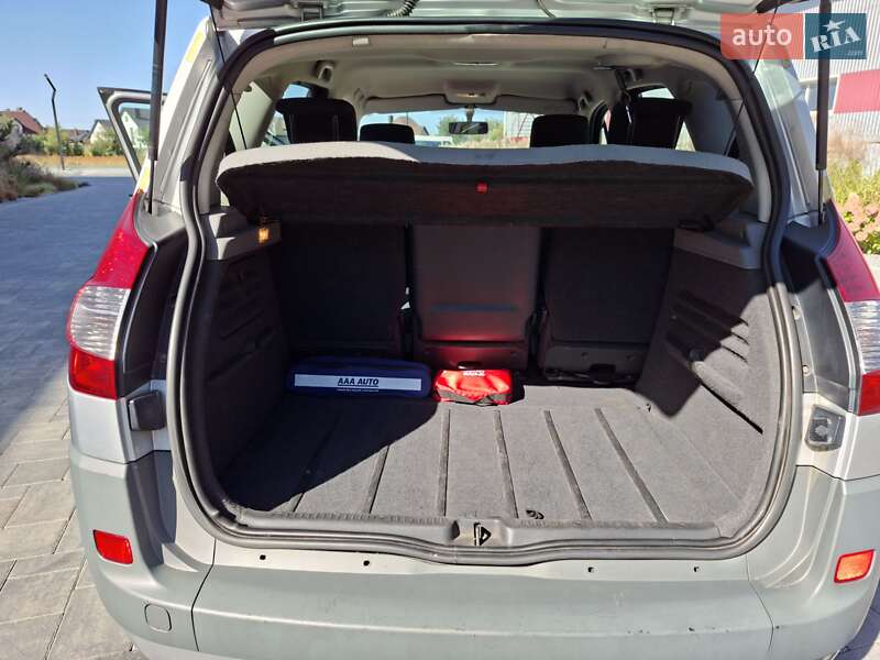 Минивэн Renault Scenic 2007 в Луцке