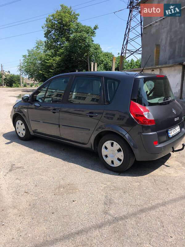 Минивэн Renault Scenic 2007 в 