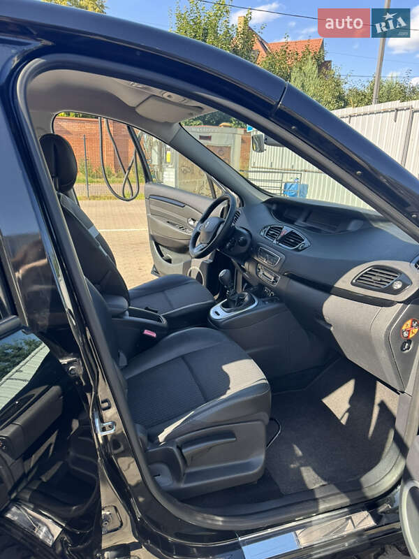 Минивэн Renault Scenic 2011 в Луцке