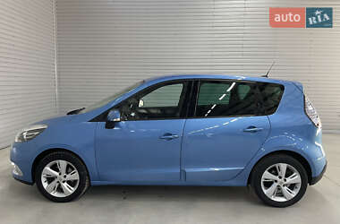 Минивэн Renault Scenic 2013 в 
