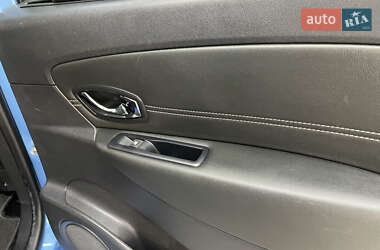 Минивэн Renault Scenic 2013 в 