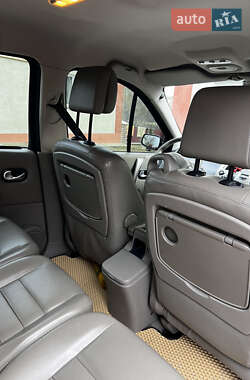 Минивэн Renault Scenic 2005 в 
