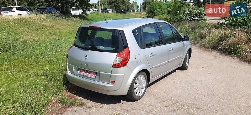 Минивэн Renault Scenic 2007 в Чернигове