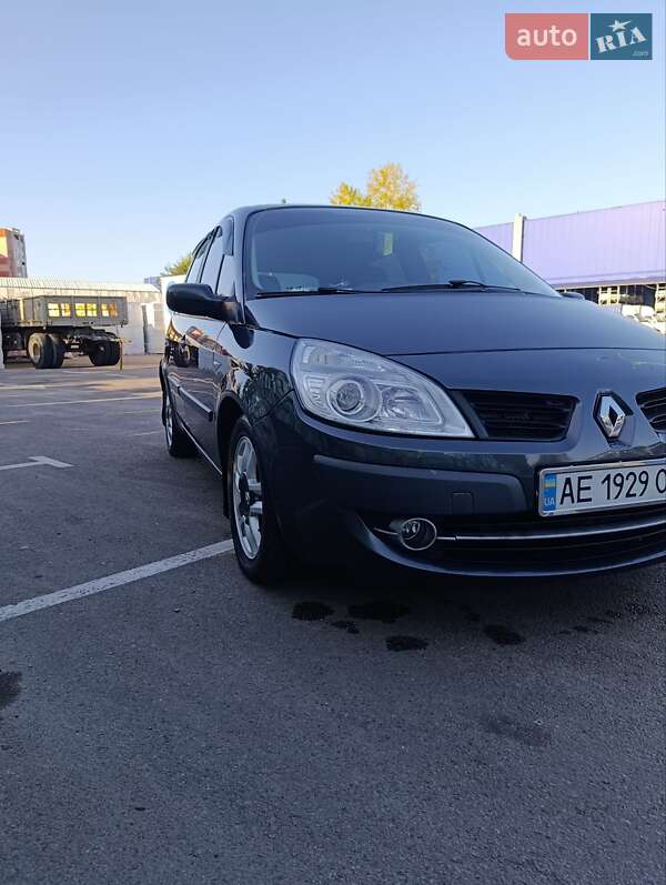 Минивэн Renault Scenic 2008 в Днепре
