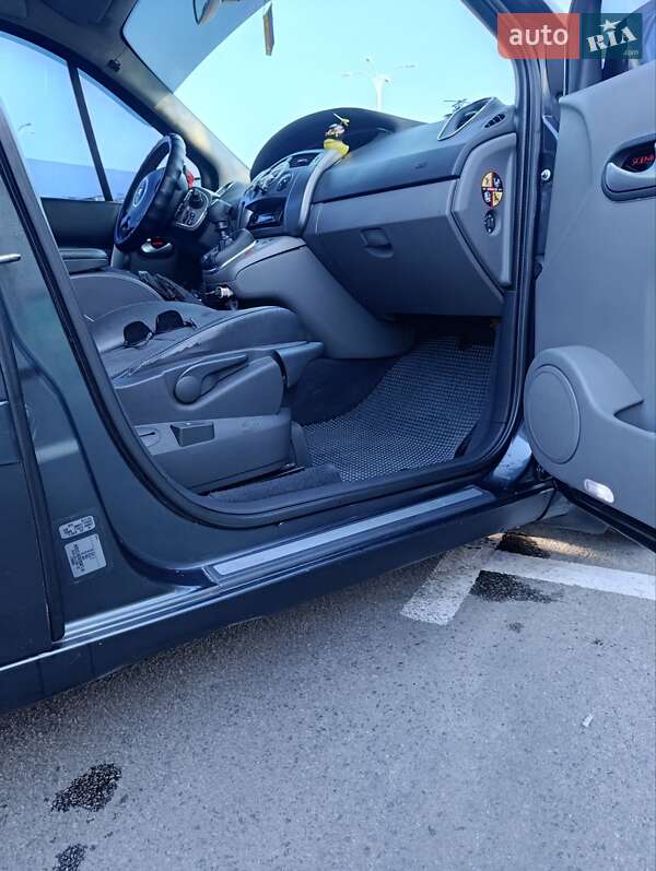 Минивэн Renault Scenic 2008 в Днепре