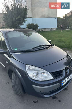 Минивэн Renault Scenic 2006 в 