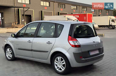 Минивэн Renault Scenic 2005 в 