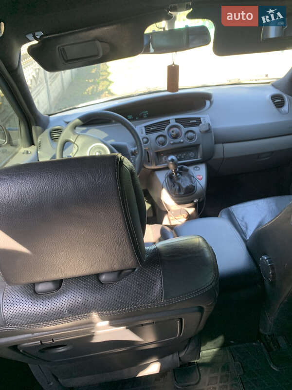 Минивэн Renault Scenic 2006 в Городке