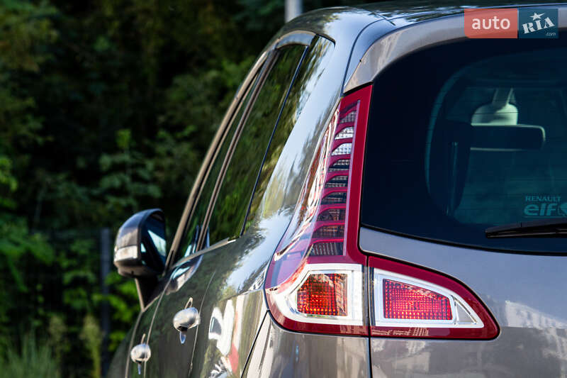 Минивэн Renault Scenic 2010 в Львове