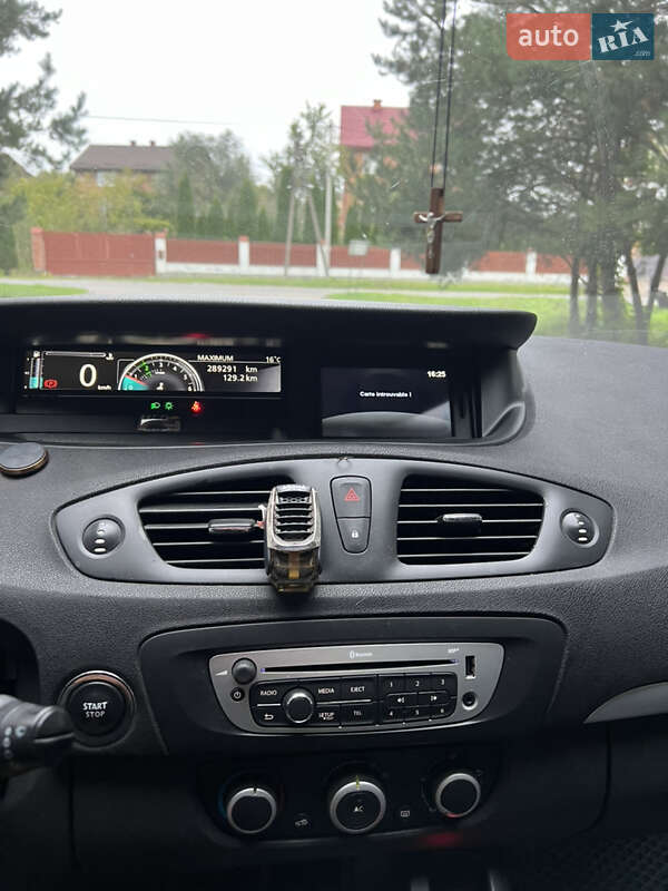 Минивэн Renault Scenic 2013 в Львове