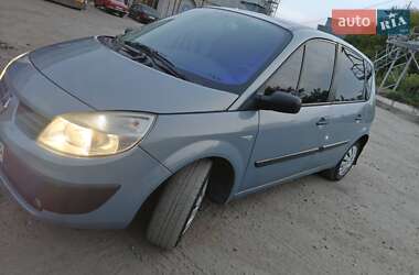 Минивэн Renault Scenic 2005 в 