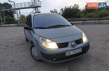 Минивэн Renault Scenic 2005 в 
