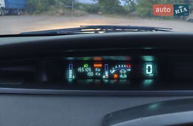 Минивэн Renault Scenic 2005 в 