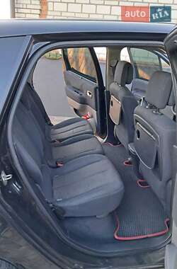 Минивэн Renault Scenic 2006 в 