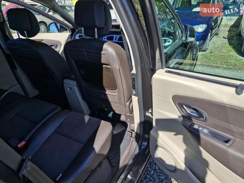 Минивэн Renault Scenic 2010 в Луцке