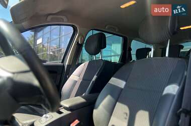 Минивэн Renault Scenic 2012 в 