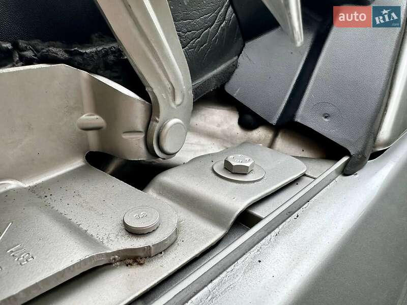 Минивэн Renault Scenic 2005 в Полтаве