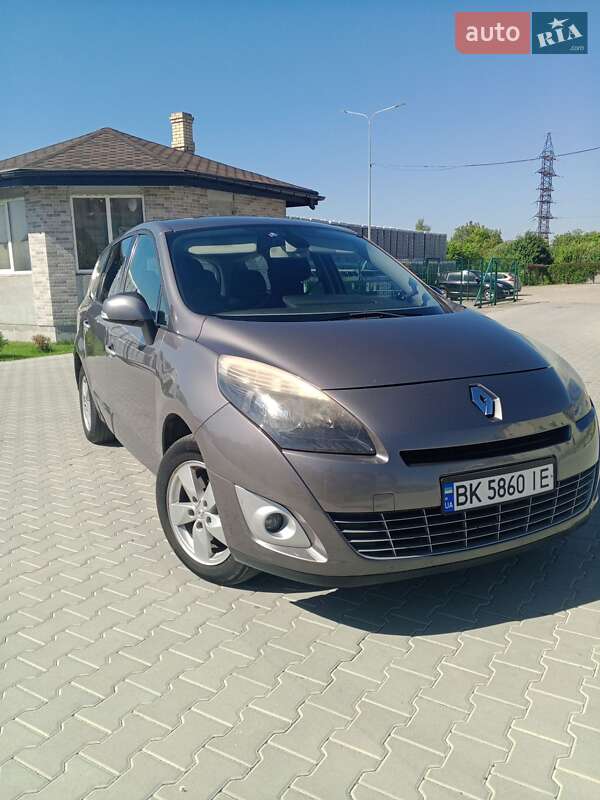 Минивэн Renault Scenic 2009 в Рокитном