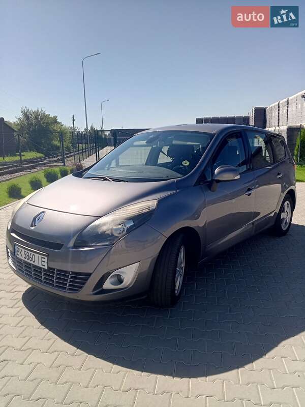 Минивэн Renault Scenic 2009 в Рокитном