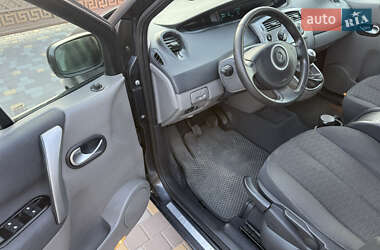 Минивэн Renault Scenic 2006 в 