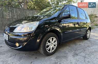 Минивэн Renault Scenic 2008 в 