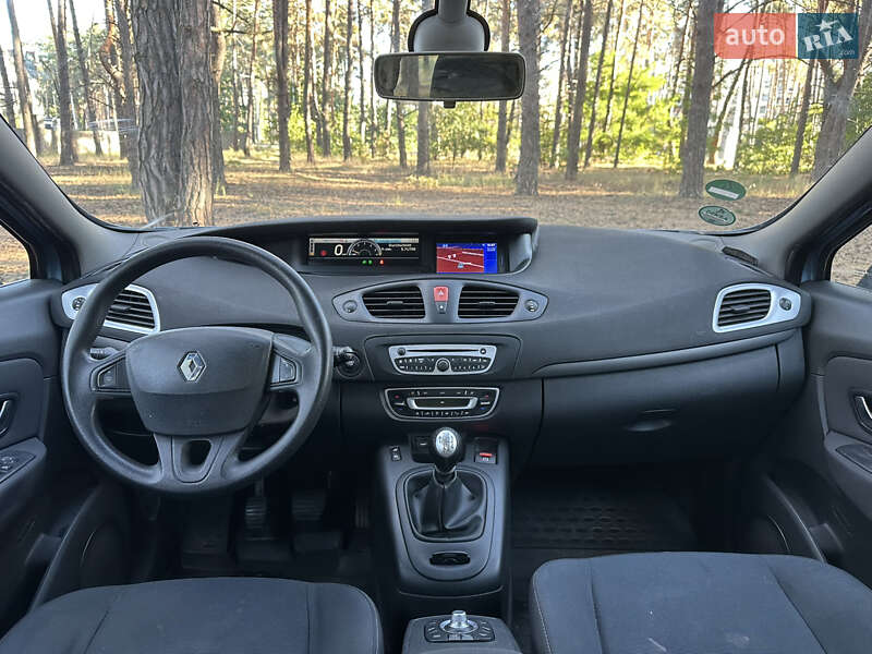 Минивэн Renault Scenic 2010 в Киеве