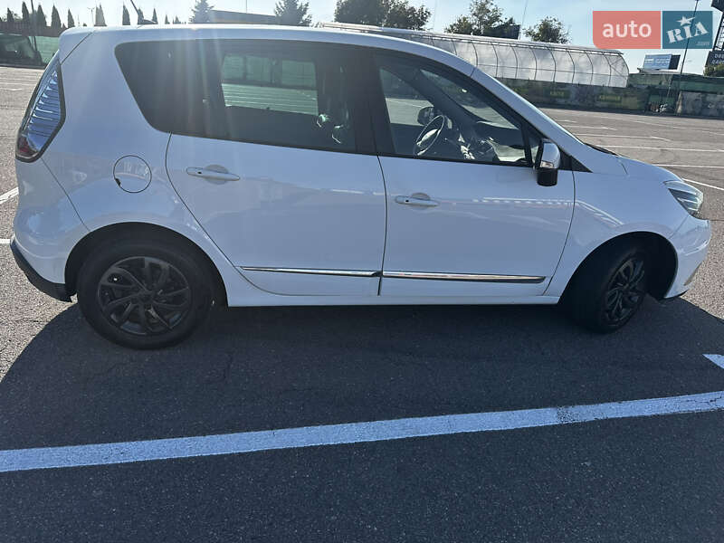 Минивэн Renault Scenic 2015 в Львове