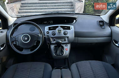 Минивэн Renault Scenic 2007 в 