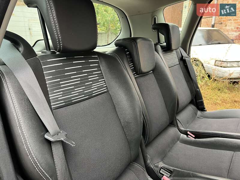 Минивэн Renault Scenic 2007 в Нежине