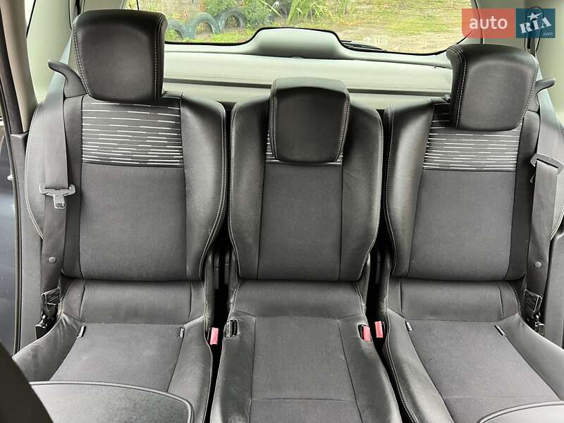 Минивэн Renault Scenic 2007 в Нежине