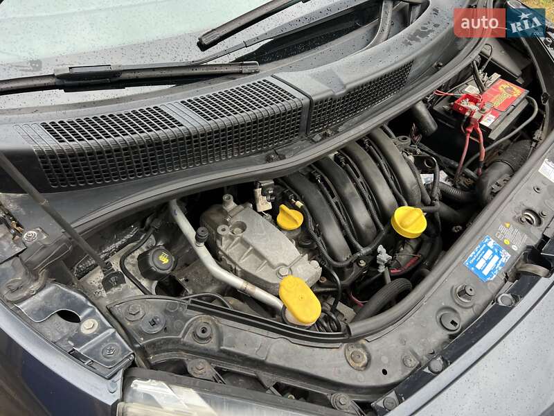 Минивэн Renault Scenic 2007 в Нежине