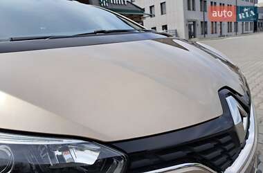 Минивэн Renault Scenic 2018 в 