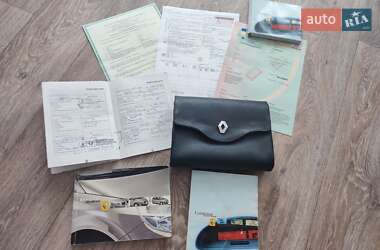Минивэн Renault Scenic 2004 в 