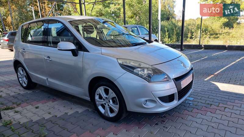 Минивэн Renault Scenic 2011 в Виннице