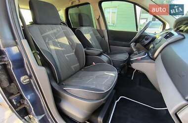Минивэн Renault Scenic 2003 в 