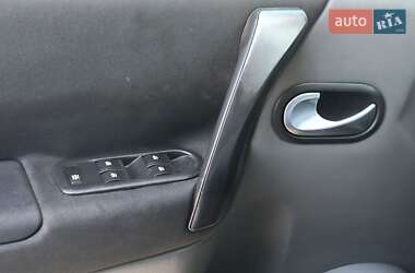 Минивэн Renault Scenic 2003 в 