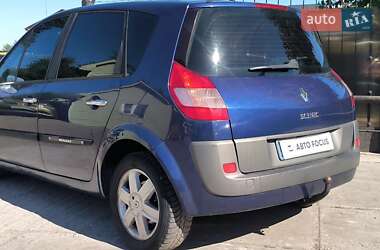 Минивэн Renault Scenic 2003 в 