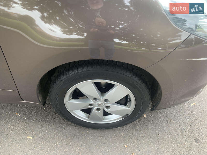 Минивэн Renault Scenic 2010 в Ровно