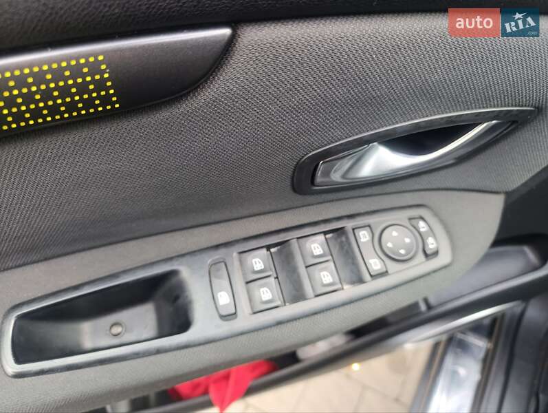 Минивэн Renault Scenic 2009 в Владимире