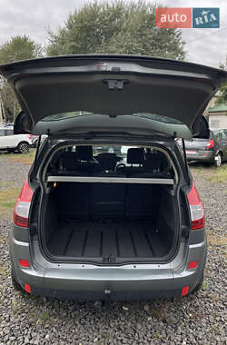 Минивэн Renault Scenic 2007 в 