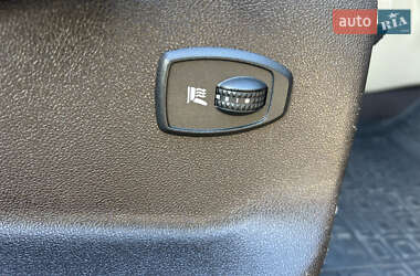 Минивэн Renault Scenic 2011 в 
